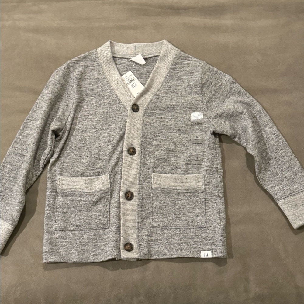 Gray Gap cardigan sweater size 5